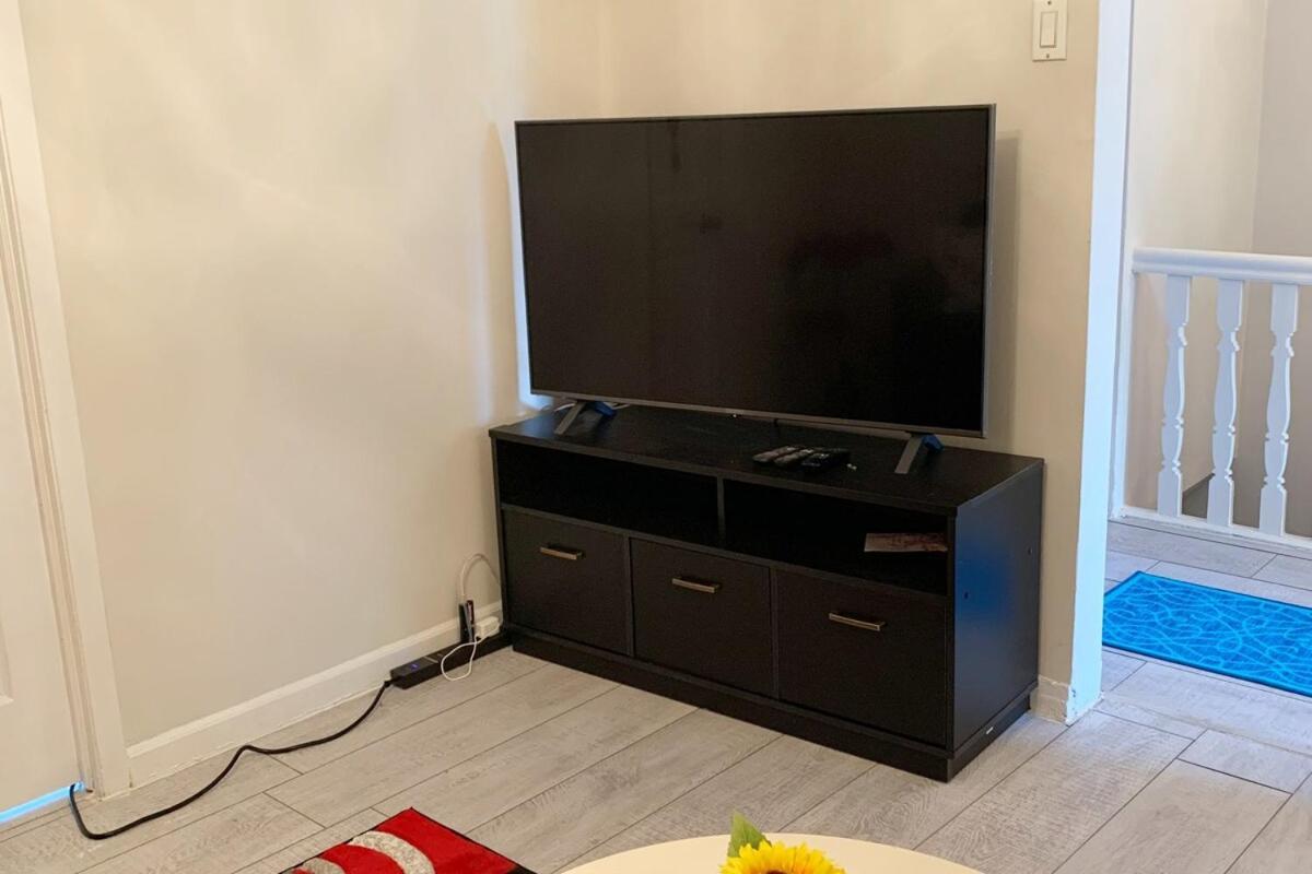 Cheerful 2 Bed Rooms Apartment In Heart Of Queens New York Esterno foto
