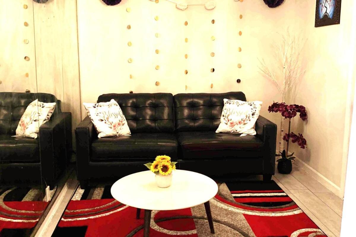 Cheerful 2 Bed Rooms Apartment In Heart Of Queens New York Esterno foto